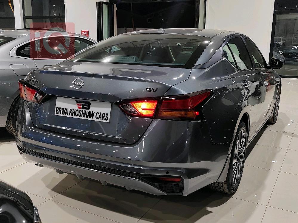 نیسان ئەلتیما